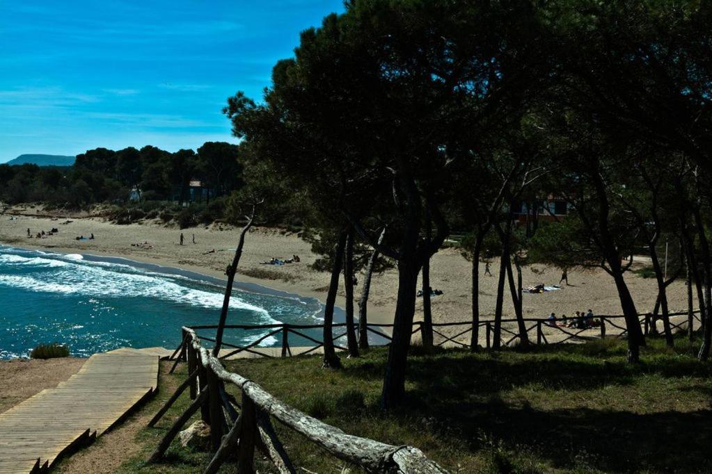 Apartamento Pie De Playa-Wifi Free L' Escala Buitenkant foto