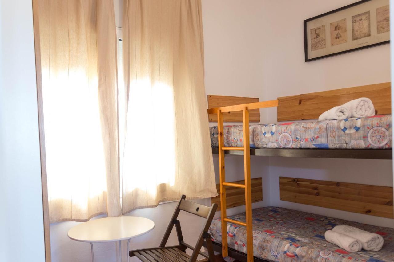 Apartamento Pie De Playa-Wifi Free L' Escala Buitenkant foto